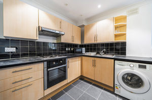Kitchen- click for photo gallery